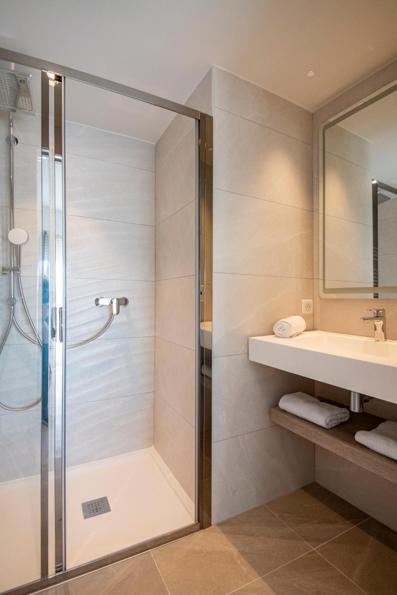 Residence Hoteliere Chambord Au Coeur De Menton - Entierement Renovee Ngoại thất bức ảnh