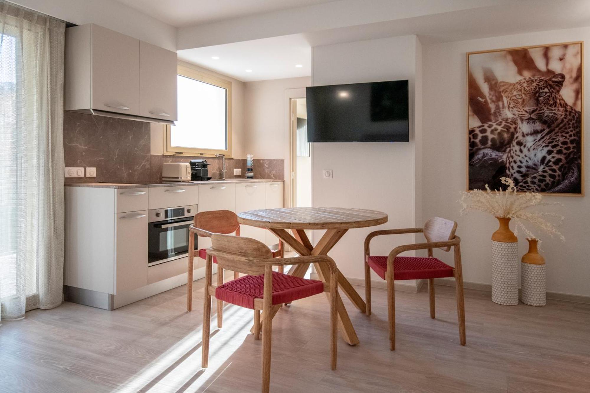 Residence Hoteliere Chambord Au Coeur De Menton - Entierement Renovee Ngoại thất bức ảnh
