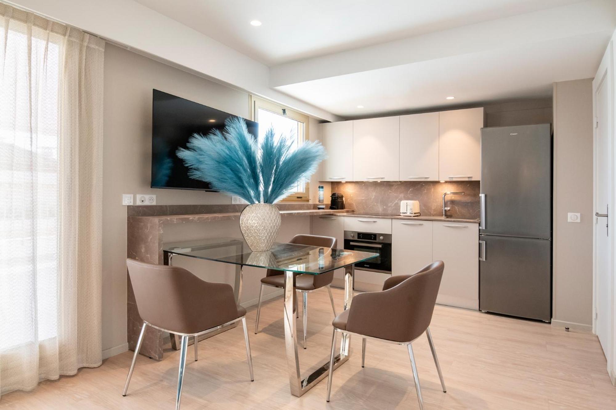 Residence Hoteliere Chambord Au Coeur De Menton - Entierement Renovee Ngoại thất bức ảnh
